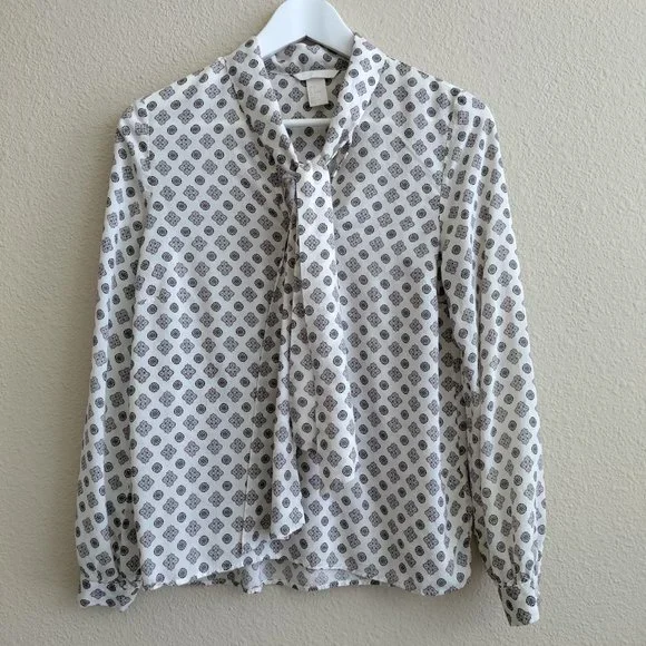 H&M Patterned Blouse with Ties Size 2 - Picture 3 of 16